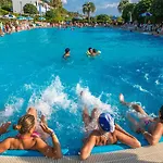 Aparthotel Martinica Bonifati