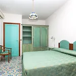 Martinica Aparthotel 3*