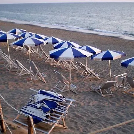 Aparthotel Martinica Bonifati