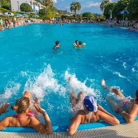 מלון דירות Martinica בוניפטי