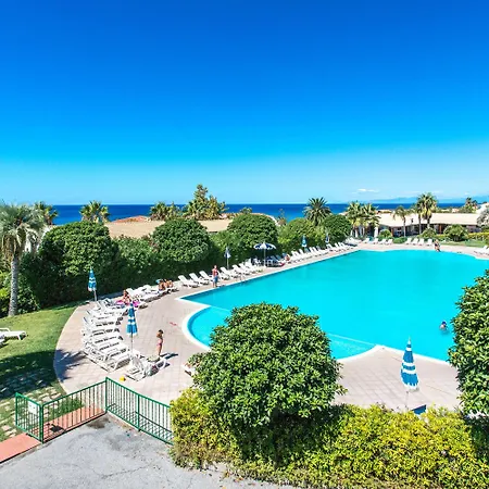 Martinica Apartahotel