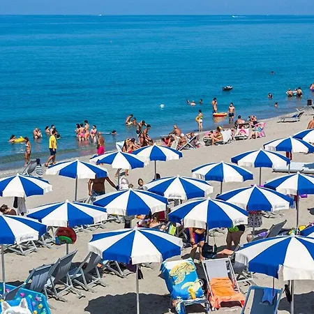 Martinica 3* בוניפטי