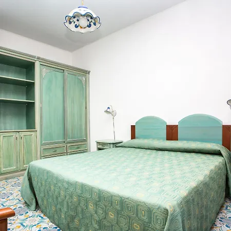 Martinica Apartahotel